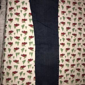 Womens/Juniors South pole jeans size 5 nice new without tags straight leg.